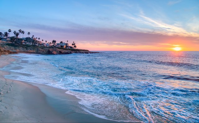 La Jolla welcomes you.